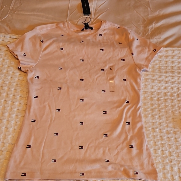 Tommy Hilfiger Tops - Tommy Hilfiger Women's Pink Logo T-Shirt